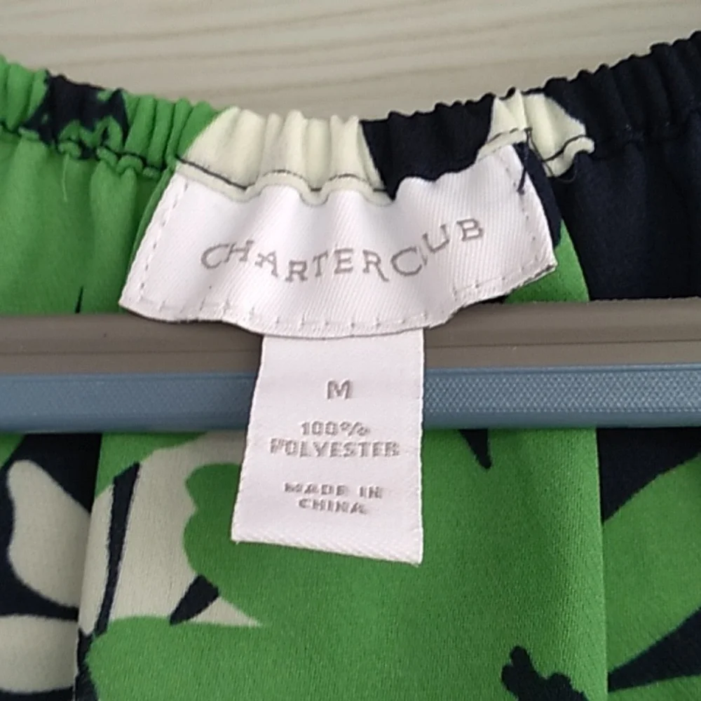 Charter Club Top with a Gold Bar in the front of shirt and Elastic Waist - Picture 2 of 7